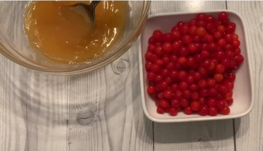 Эффективные рецепты калины с медом