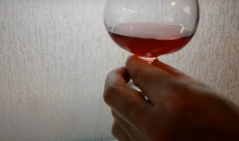 Виноградное вино с добавлением воды и сахара