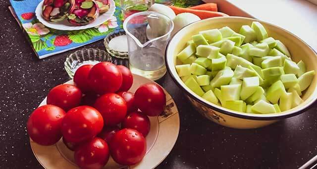 Нарезанные кабачки