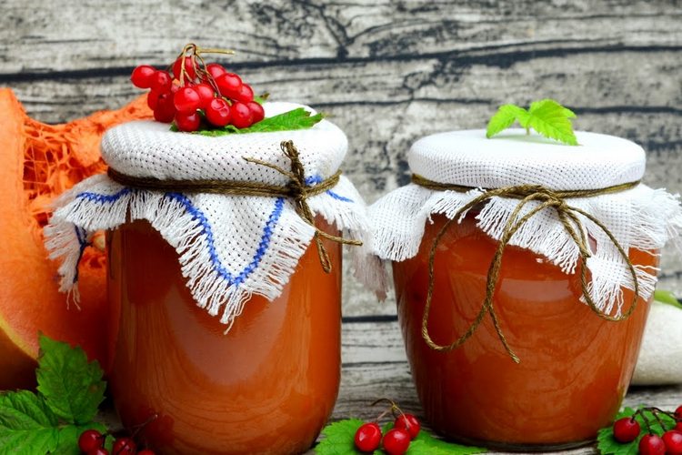 вкусное пюре из калины и тыквы