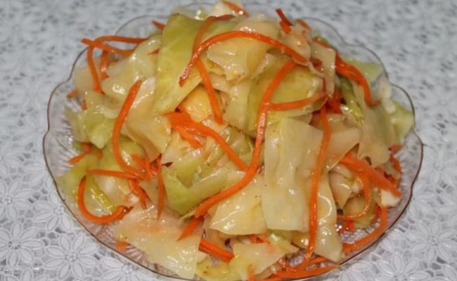 Корейская капуста в банке