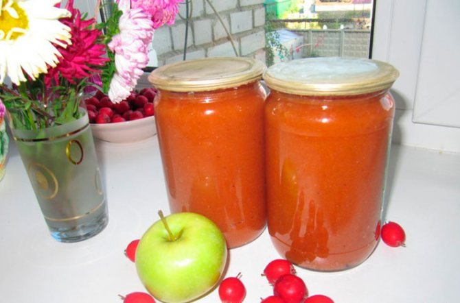 Варенье из боярышника с яблоками