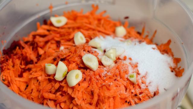 Квашеная капуста со свеклой, рецепт как рецепт моей бабушки моментальный