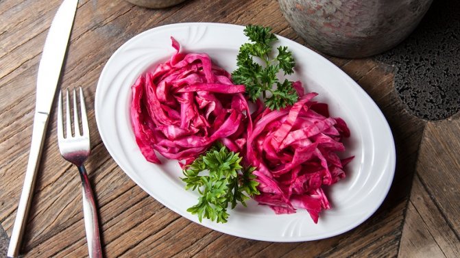 Вкусная квашеная капуста со свеклой: рецепт без уксуса в разных вариациях